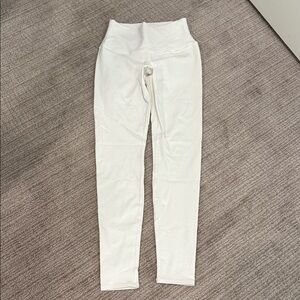 ALO Yoga Women's White Leggings